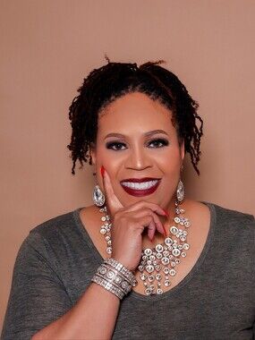 Meet your Posher, Sherri